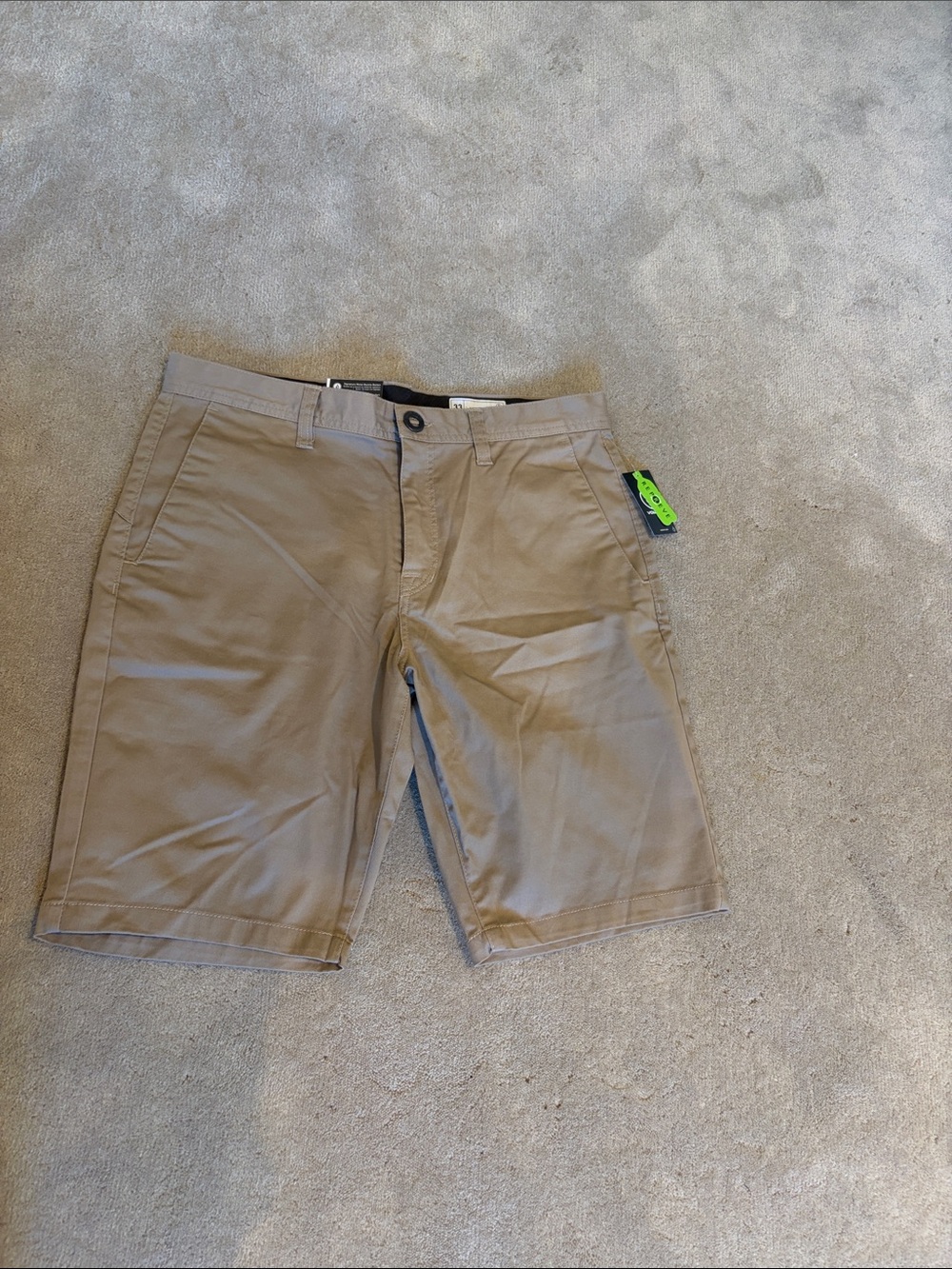 NWT Volcom Men's Khaki Frickin Modern Shorts